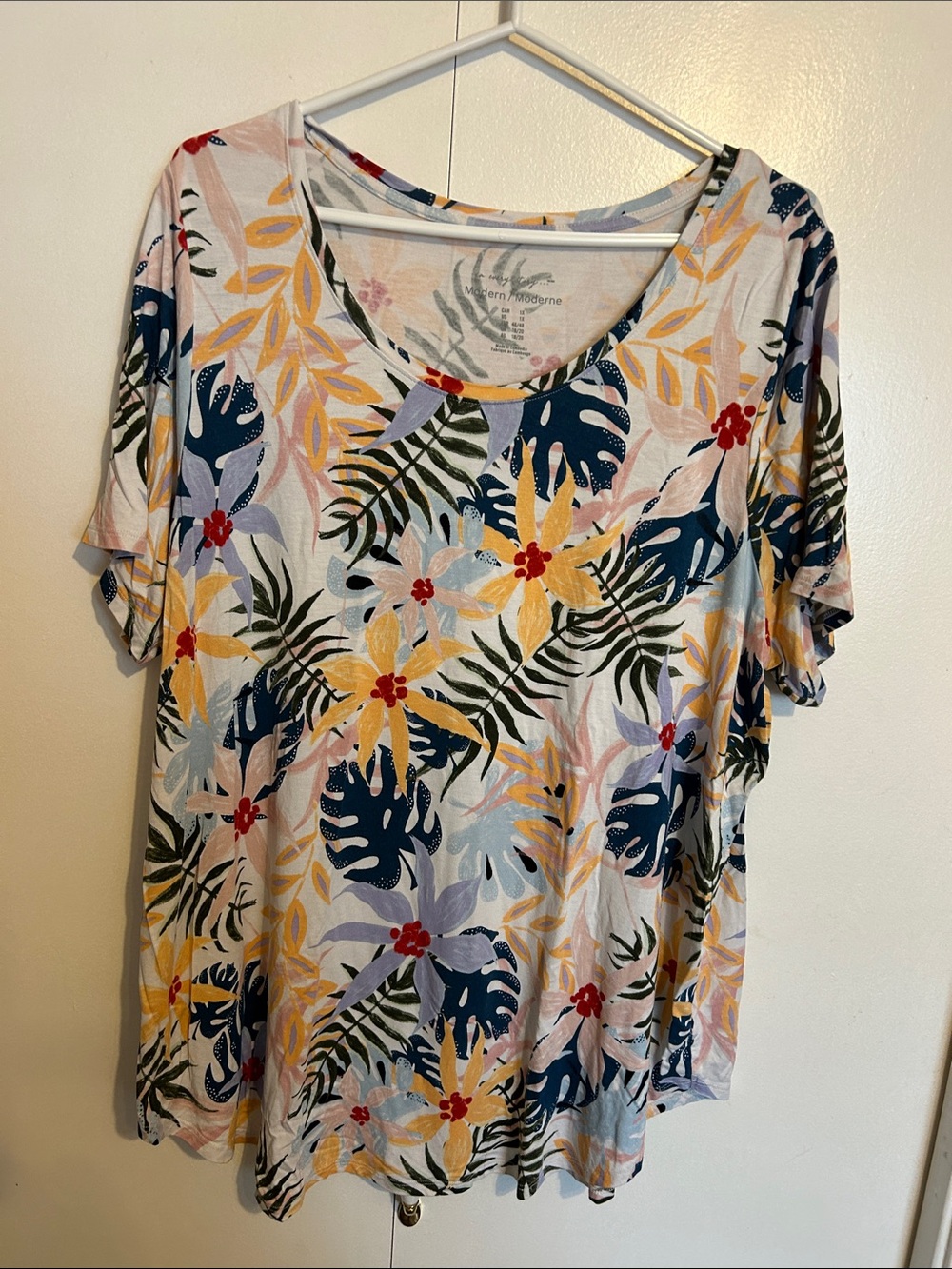 Women's Tropical Print Short-Sleeve Top 1X